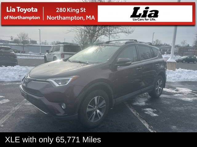 2018 Toyota RAV4 XLE AWD photo