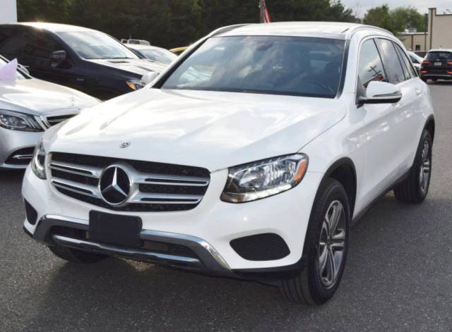 2019 Mercedes-Benz GLC-Class GLC 300 AWD photo