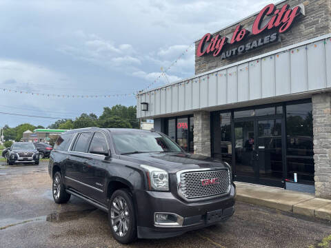 2016 GMC Yukon XL Denali 4WD photo