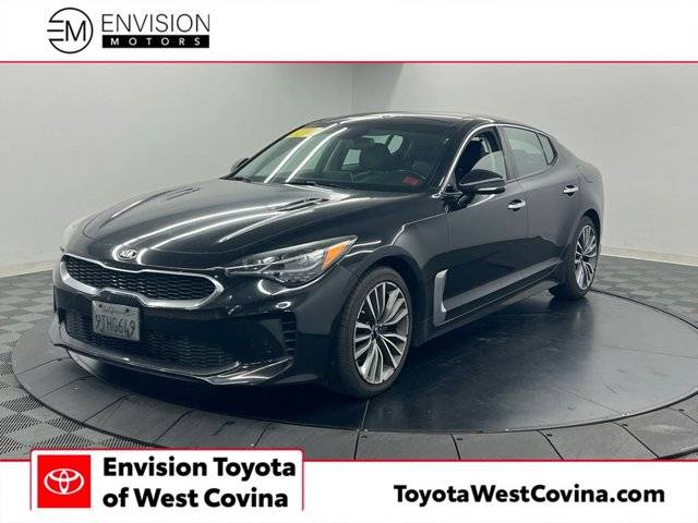 2018 Kia Stinger Premium RWD photo