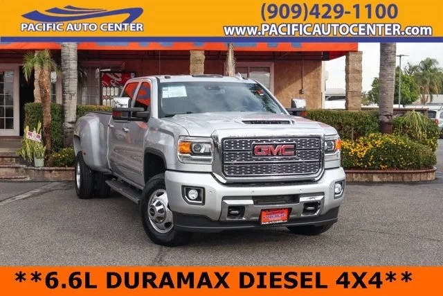 2019 GMC Sierra 3500HD Denali 4WD photo