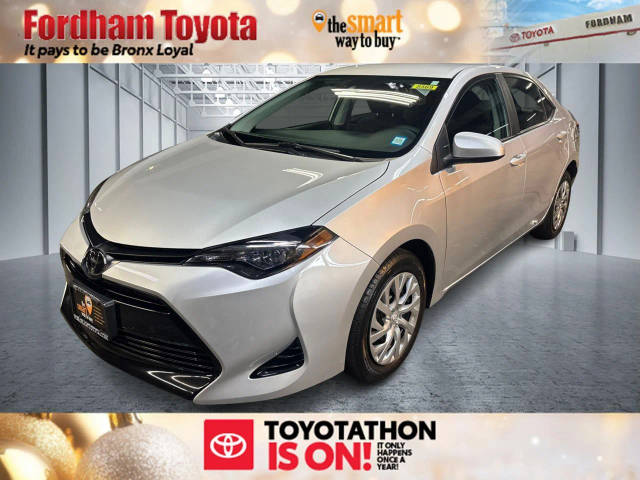 2019 Toyota Corolla LE FWD photo