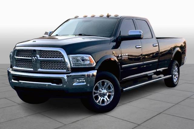 2018 Ram 3500 Laramie 4WD photo