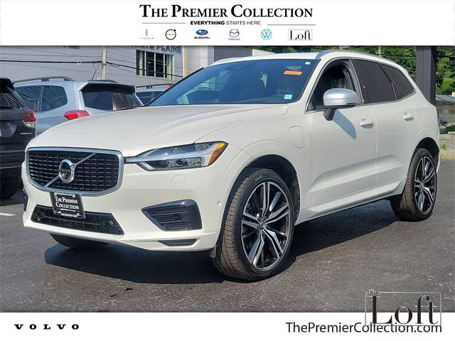 2019 Volvo XC60 R-Design AWD photo