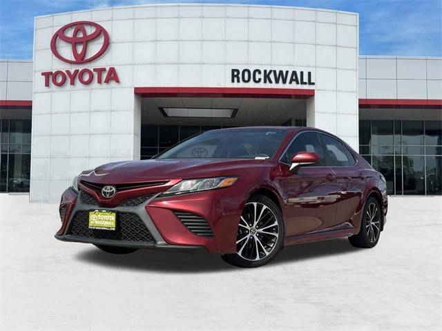 2018 Toyota Camry SE FWD photo