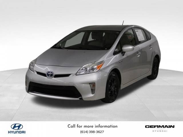 2015 Toyota Prius Three FWD photo