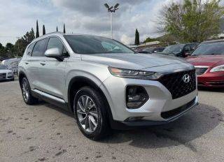 2019 Hyundai Santa Fe SEL Plus FWD photo