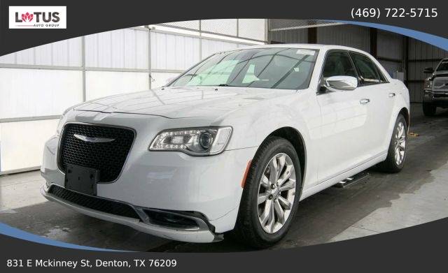 2018 Chrysler 300 Limited AWD photo