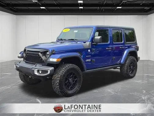 2018 Jeep Wrangler Unlimited Sahara 4WD photo