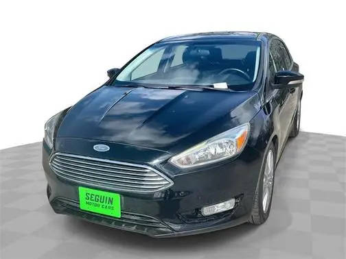 2017 Ford Focus Titanium FWD photo