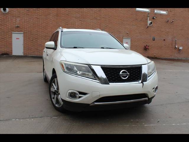 2015 Nissan Pathfinder Platinum 4WD photo