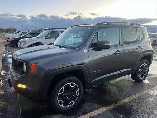 2017 Jeep Renegade Trailhawk 4WD photo