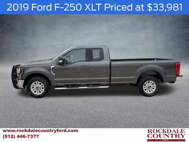 2019 Ford F-250 Super Duty XLT RWD photo
