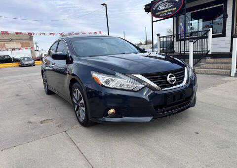 2017 Nissan Altima 2.5 SV FWD photo