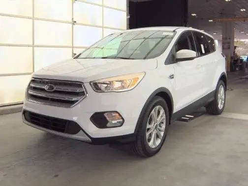2019 Ford Escape SE FWD photo