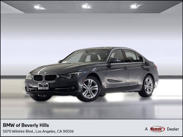 2018 BMW 3 Series 330i RWD photo