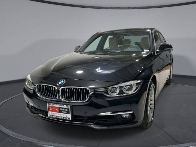 2018 BMW 3 Series 330i xDrive AWD photo