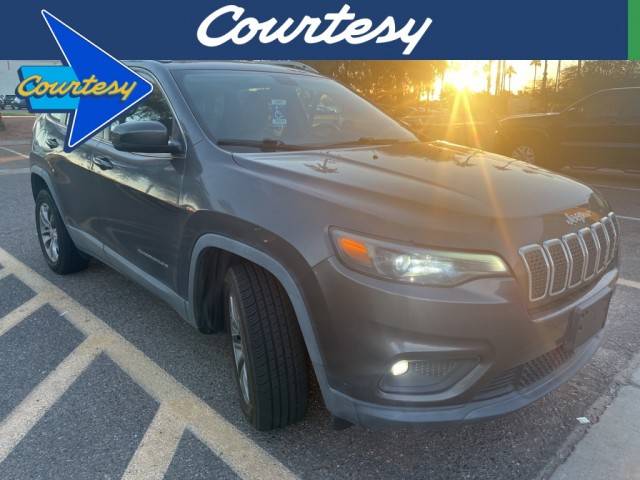 2019 Jeep Cherokee Latitude Plus FWD photo