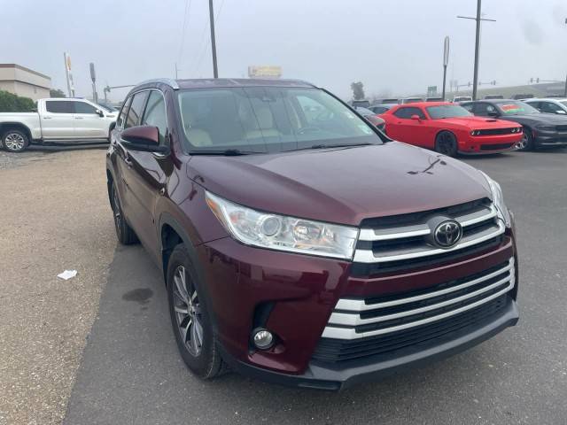 2018 Toyota Highlander XLE FWD photo