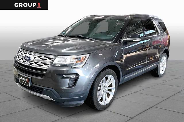 2018 Ford Explorer XLT 4WD photo