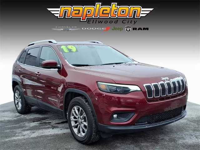 2019 Jeep Cherokee Latitude Plus 4WD photo