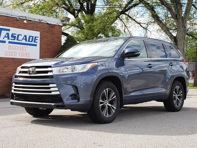2018 Toyota Highlander LE AWD photo