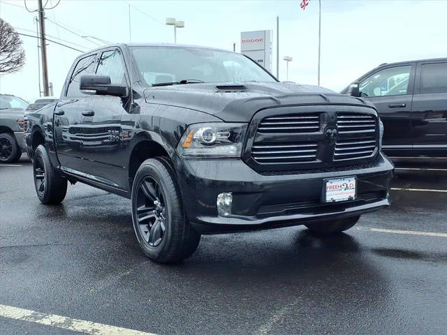 2016 Ram 1500 Sport 4WD photo