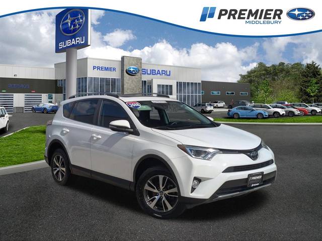 2018 Toyota RAV4 XLE FWD photo