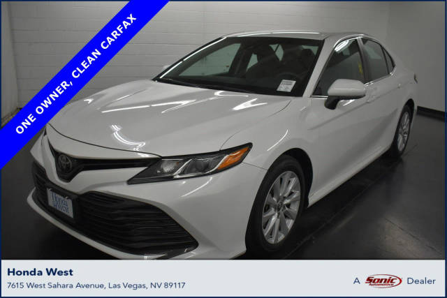2018 Toyota Camry LE FWD photo