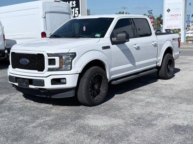 2018 Ford F-150 XLT 4WD photo
