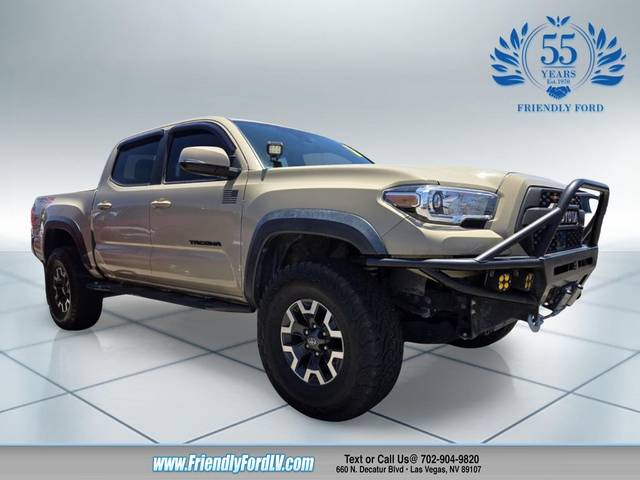 2018 Toyota Tacoma SR 4WD photo