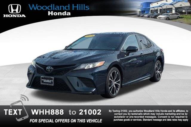 2018 Toyota Camry SE FWD photo