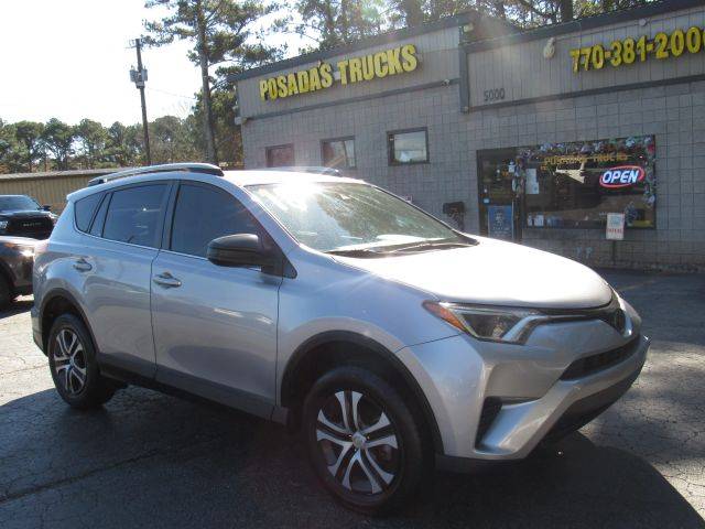 2018 Toyota RAV4 LE FWD photo