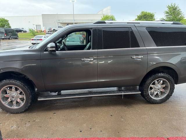 2018 Ford Expedition Max Limited RWD photo