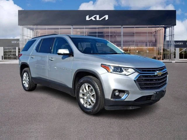 2019 Chevrolet Traverse LT Cloth FWD photo
