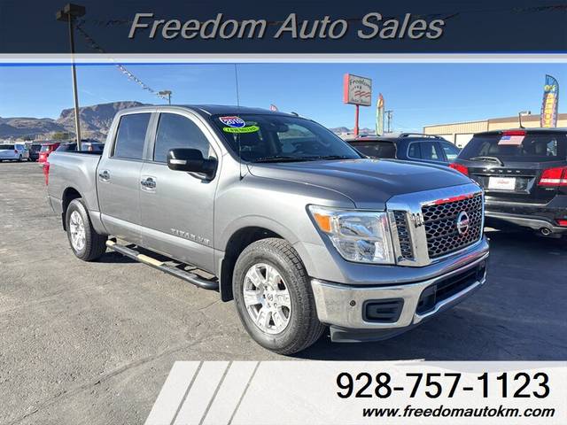 2018 Nissan Titan SV RWD photo