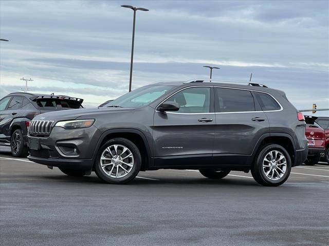 2019 Jeep Cherokee Latitude Plus FWD photo