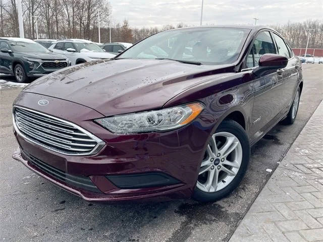 2018 Ford Fusion SE FWD photo