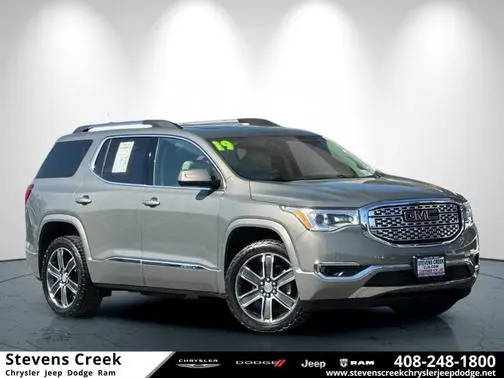 2019 GMC Acadia Denali AWD photo
