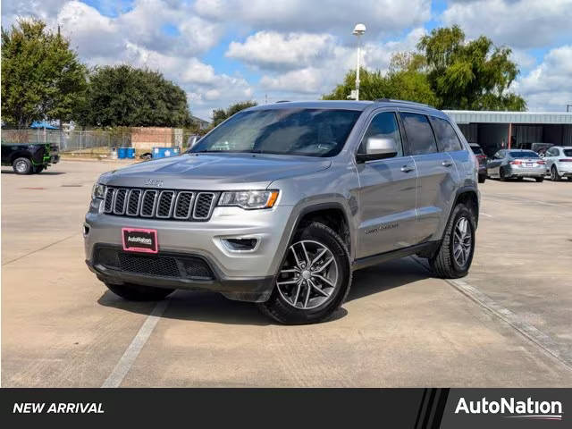 2018 Jeep Grand Cherokee Laredo E 4WD photo