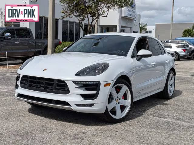 2018 Porsche Macan GTS AWD photo