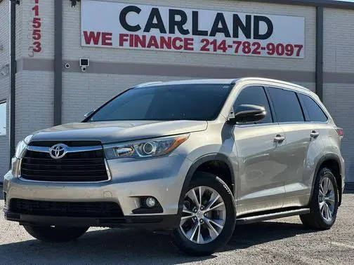 2015 Toyota Highlander XLE FWD photo