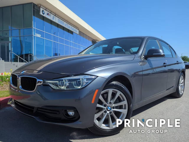 2018 BMW 3 Series 320i xDrive AWD photo