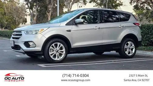 2017 Ford Escape SE FWD photo