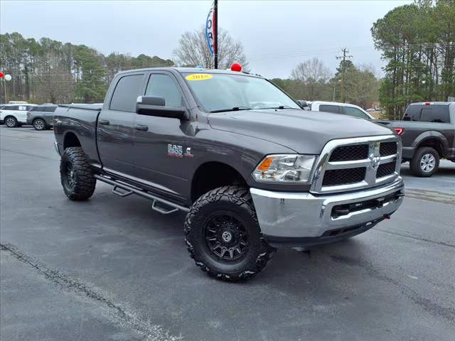 2018 Ram 2500 Tradesman 4WD photo