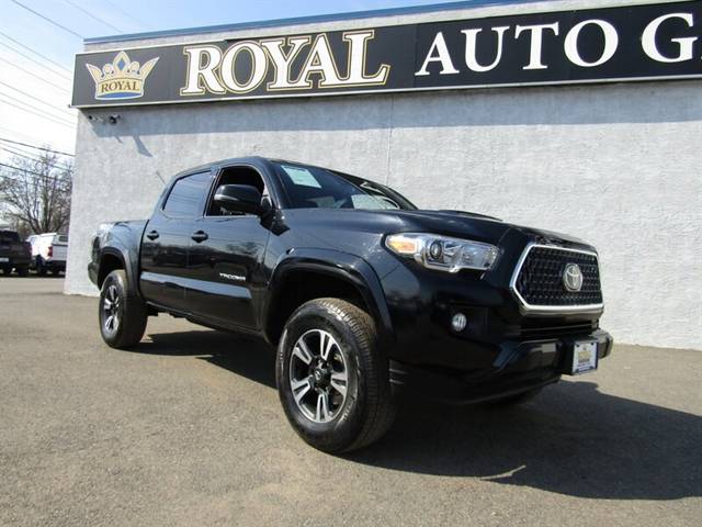 2018 Toyota Tacoma TRD Sport 4WD photo