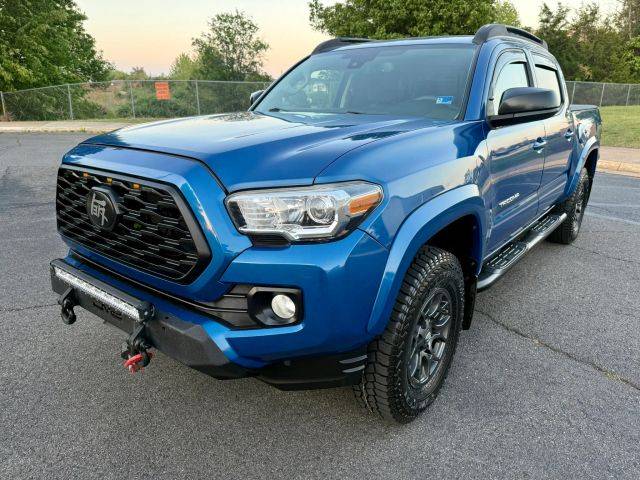 2018 Toyota Tacoma SR5 4WD photo