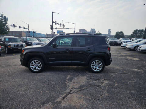 2018 Jeep Renegade Latitude 4WD photo