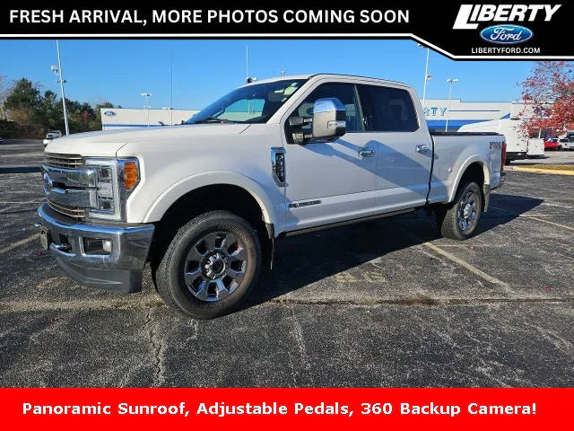 2019 Ford F-350 Super Duty King Ranch 4WD photo