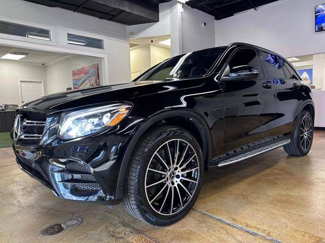 2019 Mercedes-Benz GLC-Class GLC 300 RWD photo